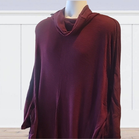 Lane Bryant Maroon Plus TUNIC KNITTED SWEATER - Picture 3 of 8